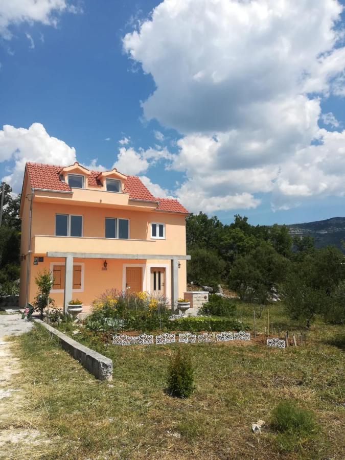 Castello Flower Apartment Kaštela Exterior foto